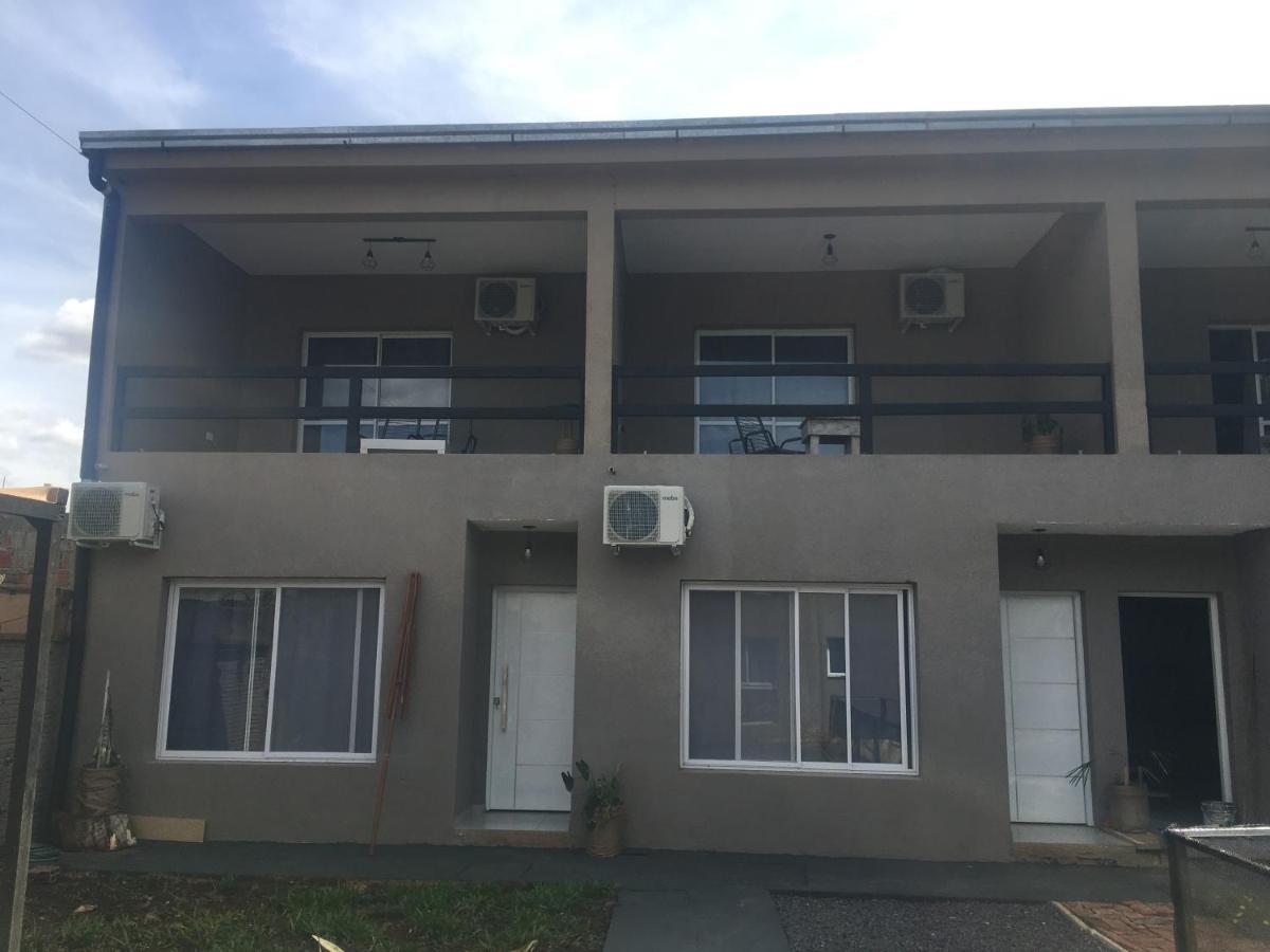 Los Lirios Apart & Suite Porto Iguaçu Exterior foto