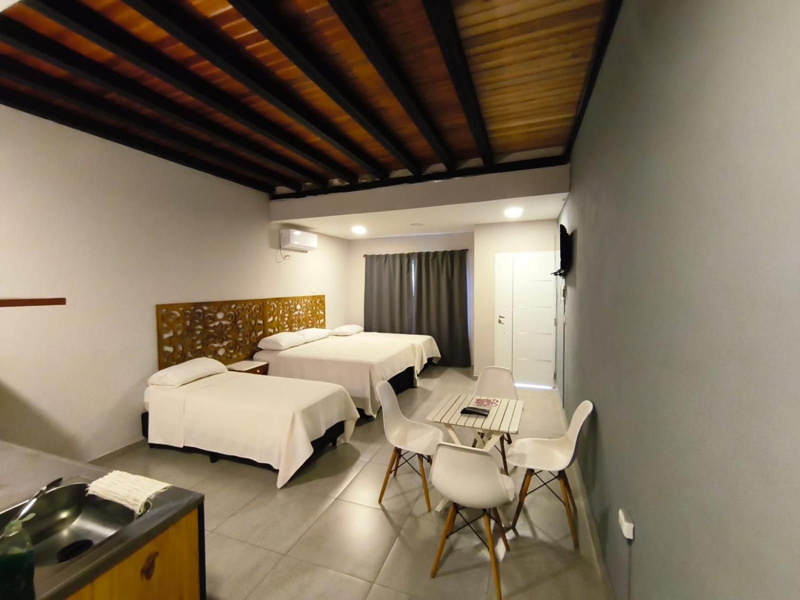 Los Lirios Apart & Suite Porto Iguaçu Exterior foto